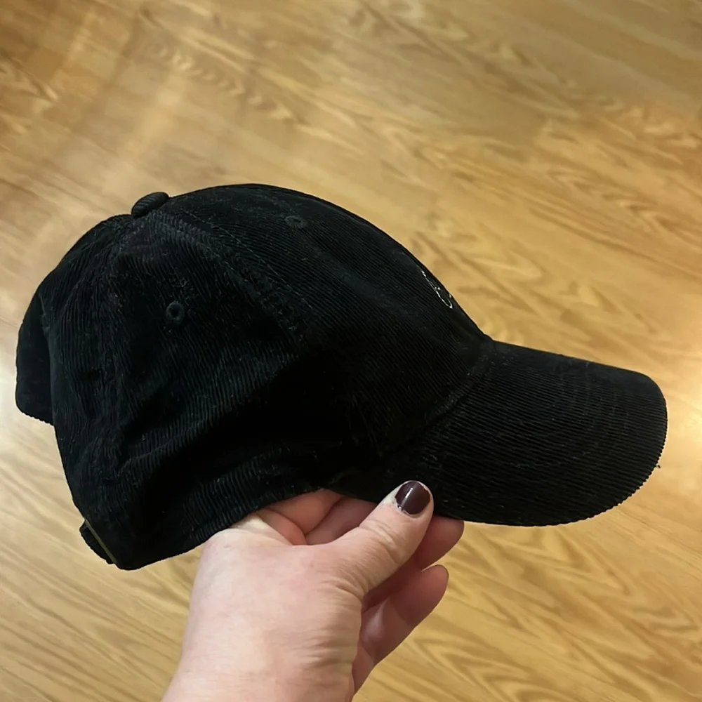 CLARE V. ‘Oui’ Embroidered Corduroy Baseball Cap Hat Black White OS - Picture 3 of 5